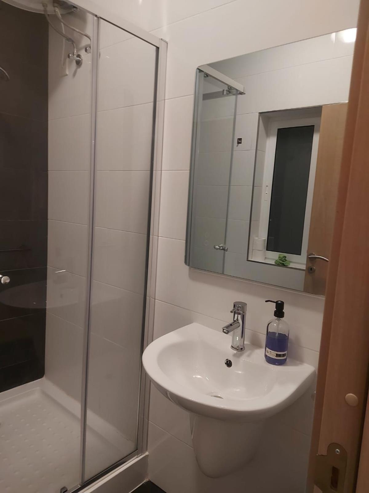 Central Apartment In Swieqi Is-Swieqi Esterno foto