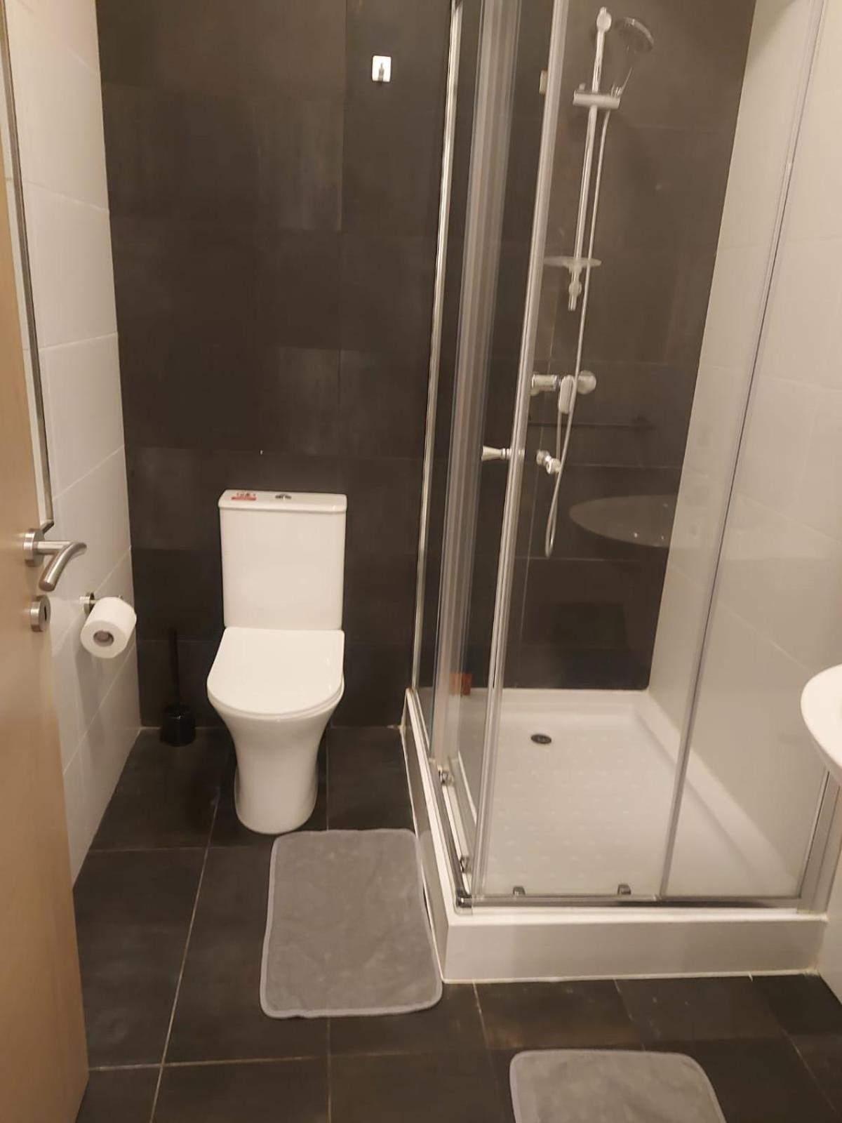 Central Apartment In Swieqi Is-Swieqi Esterno foto